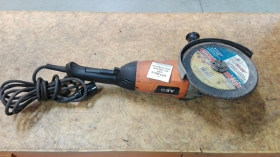 Шлифовальная машина WS2200-230 AEG